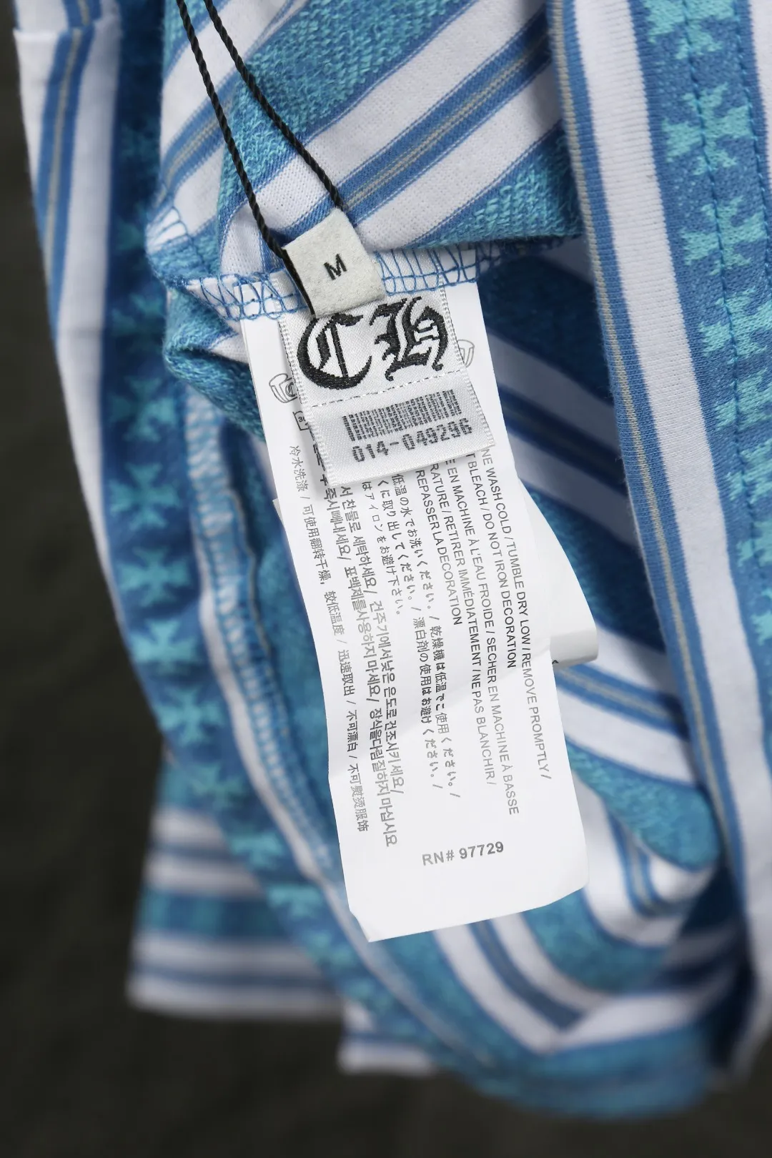 P210 Actual photo [Popular item] Code: 25020# Color: Black/Pink/Blue Size: S to - CH Croix heart niche design cross jacquard striped long sleeves brings striped Polo to Next Levels. Loose fit. Same style for men and women. Lazy and casual. Street style. Three colors. Customized style.
